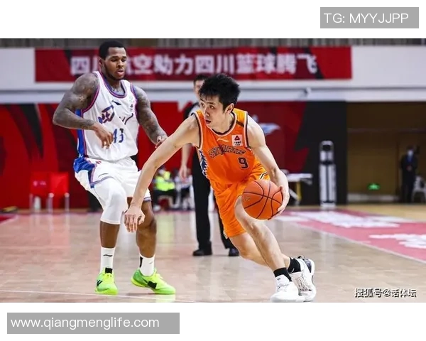中国篮球明星涉嫌诈骗事件引发社会广泛关注与讨论,背后真相令人深思